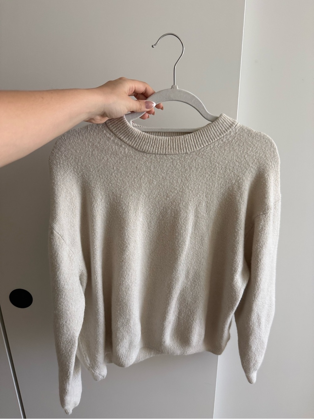 H&M Cream Crewneck Sweater for Women